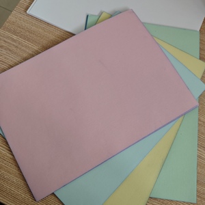 Rollo de Papel Autocopiativo NCR Verde Amarillo de 50 g/m² de Calidad Premium para Uso Bancario, Telecomunicaciones y Envíos Express - Product Image 3