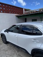 Visor de ventana de coche, Deflector de viento personalizado para TOYOTA YARIS CROSS, visera de ventilación, protector solar para lluvia