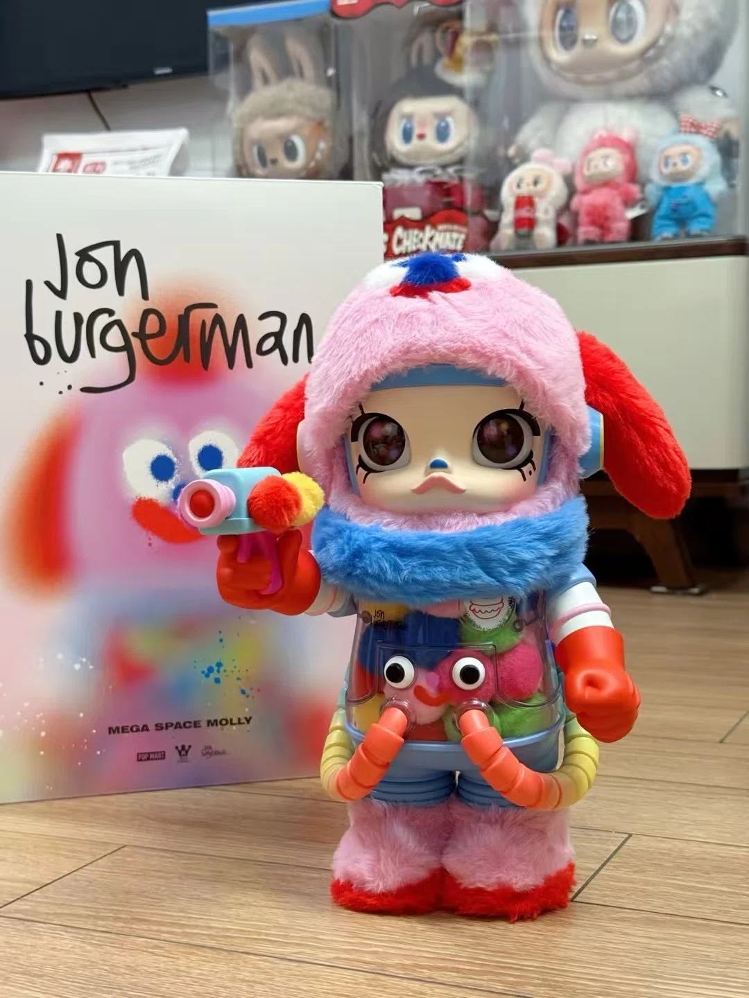 100% Genuine MEGA SPACE MOLLY 400% Jon Burgerman PVC Model Toy