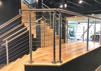 Modüler Alüminyum Korkuluk Önceden Monte Edilmiş Mat Siyah Toz Boyalı Alüminyum Teras Korkuluğu Kablolu Güvenlik Korkuluğu Avlu Fabrikası