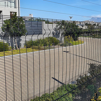 Clôture anti-escalade haute sécurité AEOMESH 358, design à vue dégagée, en acier galvanisé électrique, hauteur 1,83 m, prix usine