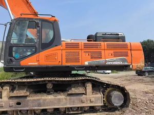 รถขุดตีนตะขาบ Doosan DX520 ประสิทธิภาพสูง สภาพดี ใช้งานได้หลากหลาย ของแท้ มือสอง ยี่ห้อ Komatsu SANY CAT ลดราคา - Product Image 5