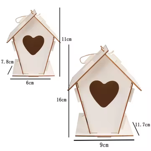Maison en bois graffiti <span class=keywords><strong>nid</strong></span> <span class=keywords><strong>d</strong></span>'oiseau en bois assemblé pendentif de noël <span class=keywords><strong>nid</strong></span> <span class=keywords><strong>d</strong></span>'oiseau en bois <span class=keywords><strong>d</strong></span>écoration de maison personnalisable - Product Image 4