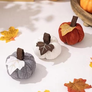 Nueva Mini Calabaza Tejida de Otoño con Decoración de Hojas de Arce, Adorno para Centro de Mesa de Halloween y Día de Acción de Gracias, Regalos - Product Image 3