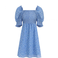 Vente en gros de robes à imprimé personnalisé en mousseline de soie smockées à manches courtes bouffantes à motif floral grande taille robes à la mode 2024 pour femmes