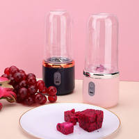 Mini Gobelet Mixeur Électrique Rechargeable Portable Sans Fil 4 Lames pour Fruits Smoothies et Purées