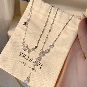 Elegante Collar con Borla <span class=keywords><strong>de</strong></span> Estrella para Mujer, Cadena <span class=keywords><strong>de</strong></span> Clavícula <span class=keywords><strong>de</strong></span> Lujo con Circonitas Súper Brillantes, Sensación <span class=keywords><strong>de</strong></span> Alta Gama, Ideal para <span class=keywords><strong>Mejores</strong></span> <span class=keywords><strong>Amigas</strong></span> - Product Image 1