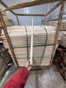 ไม้คิวสนุกเกอร์อังกฤษขายส่งจากโรงงาน ทำจากไม้แอช วัสดุก้านไม้ด้านหน้าแบบกึ่งสำเร็จรูป ไม้คิวบิลเลียดไทยทำจากไม้แอช - Product Image 2