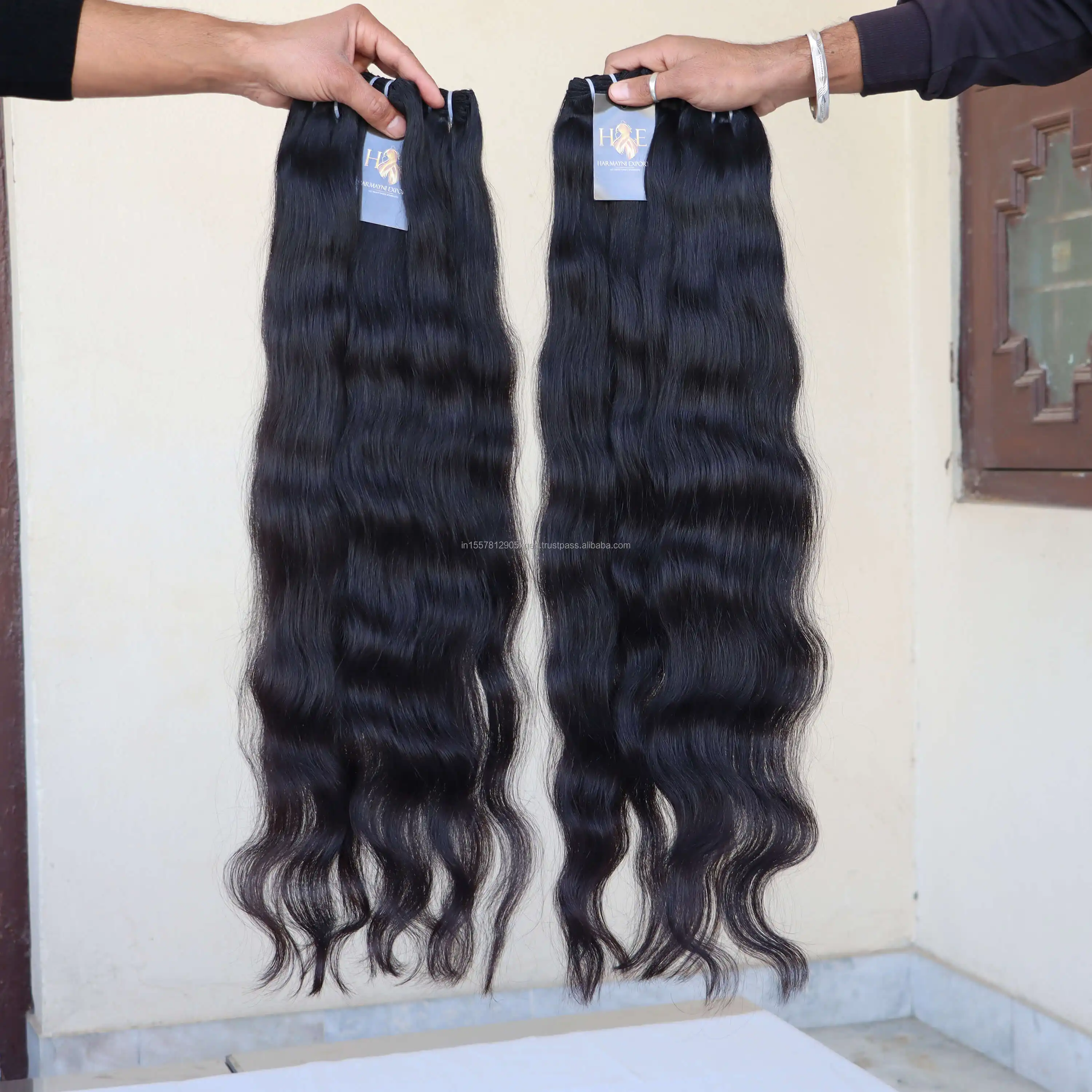 인도 원시 처리되지 않은 밍크 버진 자연 물결 모양의 스트레이트 헤어 직조 번들 도매 원시 대량 인도 인간의 머리카락 공급 업체