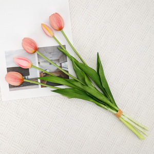 Ramo de Tulipanes Artificiales Xinlei, 5 Cabezas, de Goma Suave, Hidratante, para Decoración de Bodas, Hogar y Fotografía - Product Image 4
