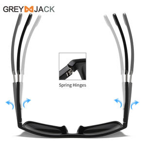 Lunettes de soleil polarisées Greyjack Square, monture noire en PC, verres TAC, protection UV400 pour le sport et la conduite - Product Image 1