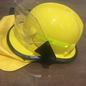 Casque de pompier en PVC à vendre - Product Image 2