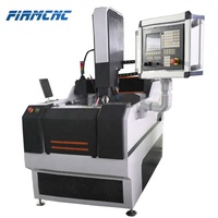 Machine de gravure CNC semi-fermée pour bois, équipée d'un système de contrôle DSP A11, fraiseuse CNC 3 axes horizontale automatique