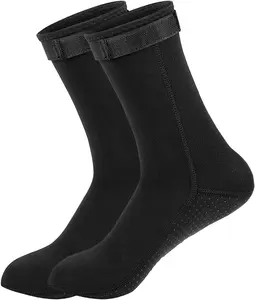 Chaussettes unisexes imperméables antidérapantes personnalisées 3 5 7 mm pour volleyball de plage en néoprène avec semelle en caoutchouc