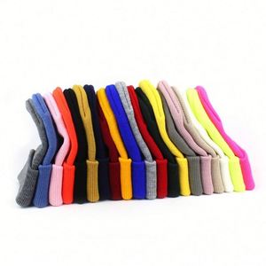 Gorro de punto elástico con puño para hombre y mujer, color liso, cálido para invierno, gorro de esquí de acrílico tejido - Product Image 1