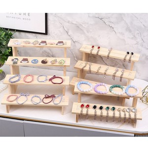 ชั้นวางเครื่องประดับไม้ 4 ชั้น สำหรับจัดเก็บสร้อยข้อมือ ต่างหู ของตกแต่งโต๊ะเครื่องแป้ง ห้องนอน ห้องนั่งเล่น - Product Image 3
