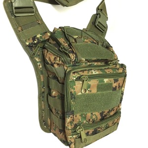<span class=keywords><strong>Bolso</strong></span> táctico cruzado para el pecho, <span class=keywords><strong>bolso</strong></span> de hombro multifuncional de tela Oxford para exteriores, resistente al desgaste, impermeable, bolsa para equipo de ventilación - Product Image 3