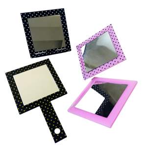 심플하고 세련된 휴대용 클래식 회전식 사각 플라스틱 데스크탑 화장 거울 접이식 개인 맞춤형 - Product Image 1