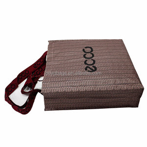 Sac tissé en PP avec poignée brodée et logo écologique Sac à provisions de luxe personnalisé pour magasin de chaussures Magasin de vêtements - Product Image 4