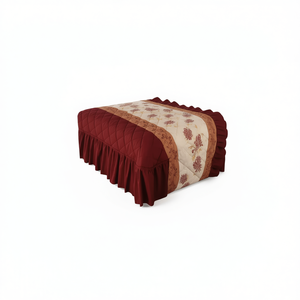 Couette rectangulaire Primavera Competition Ruby King Size en coton brodé de fleurs, style classique - Product Image 1