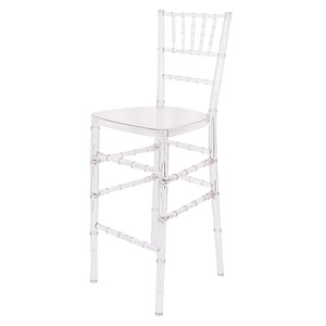 Chaise haute empilable moderne en plastique pour événements hôteliers, <span class=keywords><strong>tabouret</strong></span> <span class=keywords><strong>de</strong></span> <span class=keywords><strong>bar</strong></span> Chiavari en résine transparente en cristal acrylique pour mariage - Product Image 1