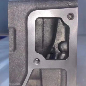 Piezas de motor de culata OM906, OM924 y OM926 al por mayor, para motores mecánicos con núcleo de aceite refrigerante - Product Image 1