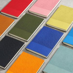 Cuaderno de Cuero Suave con Patrón Geométrico, Diseño Simple y Elegante, de Alta Calidad, Grueso, para Negocios, Oficina, Reuniones - Product Image 1