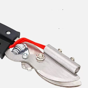 Équipement d'élevage électrique : Pince coupante à queues de porcelets avec système de chauffage et interrupteur, en acier inoxydable 304, Yuyouyou Rouge/Noir - Product Image 5