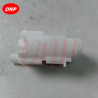 UC-T35YU53 49040-0713 Filter Bahan Bakar Sepeda Motor untuk Kawasaki Ninja 250 300 untuk Yamaha MT-09 Filter Bensin UCT35YU53 490400713
