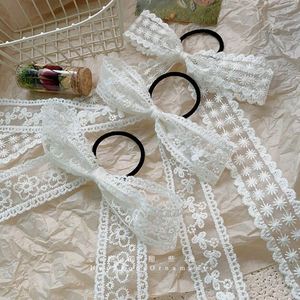 Hermosa cinta de encaje de poliéster para embalaje, decoración de repostería, ramos de flores, rollos de cinta, bordados para vestidos y ropa, y para repostería y bordado. - Product Image 5