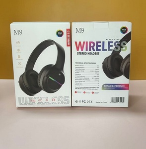 Cuffia per bambini <span class=keywords><strong>M9</strong></span> estensibile da indossare senza fili con funzione Stereo Subwoofer con LED luminoso - Product Image 6