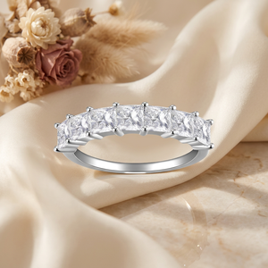 Bague Adodo en argent 925 plaqué or blanc, sertie de 5 pierres de moissanite taille princesse 2 carats VVS1 couleur D, certifiée GRA - Product Image 2
