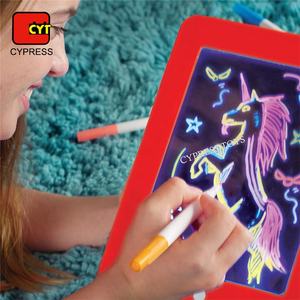 لوح رسم للأطفال 3D مضيء للبائعين الرائعين - Product Image 4