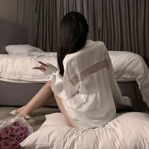 Ensembles <span class=keywords><strong>de</strong></span> vêtements <span class=keywords><strong>de</strong></span> nuit pyjamas femmes été Sexy maison vêtements petit ami Style chemise dentelle Satin Shorts pur blanc pyjamas - Product Image 3