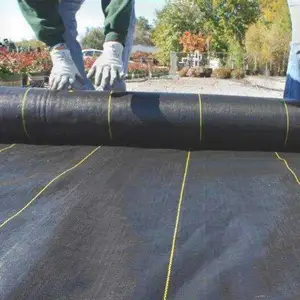 High Quality Pp Polyester Fabric To Grass Growing Barrier And Weed Control Black Ground Cover Cloth For Uk