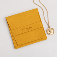 Pochette à bijoux en daim jaune moutarde, sac cadeau enveloppe avec rabat pliable, logo personnalisé pour l'emballage des bagues, vente en gros