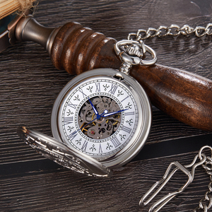Reloj de Bolsillo Mecánico con Diseño de Tren, Reloj de Bronce para Hombre, Reloj de Cuerda Manual con Números Romanos Grabados, Relojes de Bolsillo con Caja de Regalo - Product Image 5