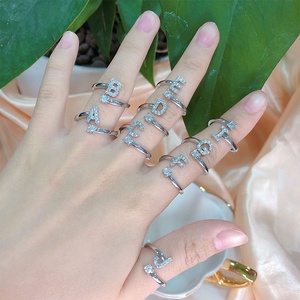 A-Z 26 Lettre Anneaux Pour Femmes Or Couleur Bague Réglable En Argent Plaqué Initiale Anneaux Ouverts - Product Image 3