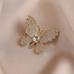 Broche papillon en alliage plaqué or avec strass en cristal, bijoux de mode pour femmes, cadeau - Product Image 4