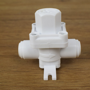 Válvula reductora de presión para purificador de agua, estabilizador ajustable de plástico de 1/4 pulgadas para tubería de agua del grifo - Product Image 2