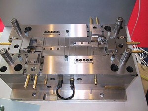 Nguồn <span class=keywords><strong>2025</strong></span> nhà máy ép nhựa làm khuôn công ty làm khuôn ABS PP PC Nylon tiêm khuôn Maker - Product Image 2