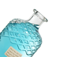 Verre à liqueur gaufré de 500 ml de forme unique pour vodka, spiritueux, rhum, whisky haut de gamme avec étiquette personnalisée et bouchon en bois