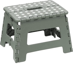 Sgabello da Cucina Pieghevole in Plastica 29x22x22 Cm con Maniglia per Uso Interno - Product Image 6