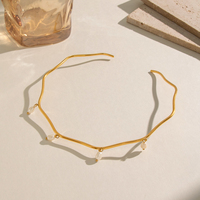 Collier ras du cou ondulé en acier inoxydable plaqué or 18 carats avec zircon et perle, nouvelle collection de bijoux fantaisie pour femmes, vente en gros