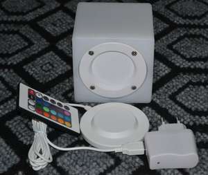 ไฟกลางคืน LED พลาสติกเปลี่ยนสีได้ ชาร์จซ้ำได้ <span class=keywords><strong>ราคา</strong></span>ถูกที่สุด รูปทรงลูกบาศก์ขนาดเล็ก สำหรับตกแต่งโต๊ะงานแต่ง - Product Image 4