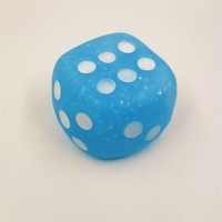 En gros Dés Squishy Anti-stress Jouet Fidget Translucide Pailleté à Presser, à Pincer et à Étirer pour Cadeaux de Fête