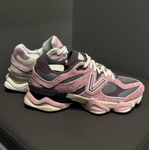 Chaussures de course pour hommes de haute qualité, chaussures de créateur de luxe, chaussures de sport tendance, nouvelles chaussures de marche antidérapantes 9060 roses - Product Image 1