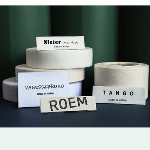 Étiquette tissée personnalisée avec logo, en polyester et coton, pour vêtements, patchs à coudre sur les vêtements, pour sacs, étiquettes principales lavables pour vêtements - Product Image 1