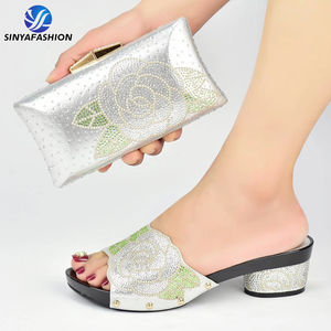 Ensemble sandales à talons hauts et pochette Sinya pour femme, style rose italien fuchsia avec décoration en pierre, fermeture à bouton pour l'été - Product Image 6