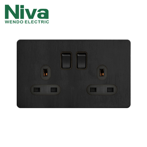 Interrupteurs muraux de luxe en acier inoxydable série NV2 Double prise UK Type 146 pour hôtel ou maison - Product Image 1